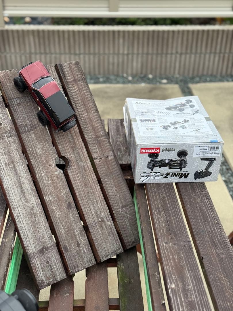 KYOSHO Mini-Z ミニッツ4×4 ハイラックス