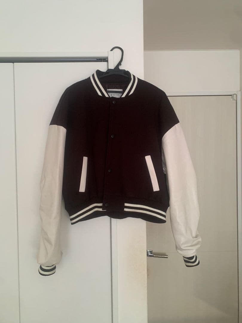 alude ブラウンホワイト スタジャン