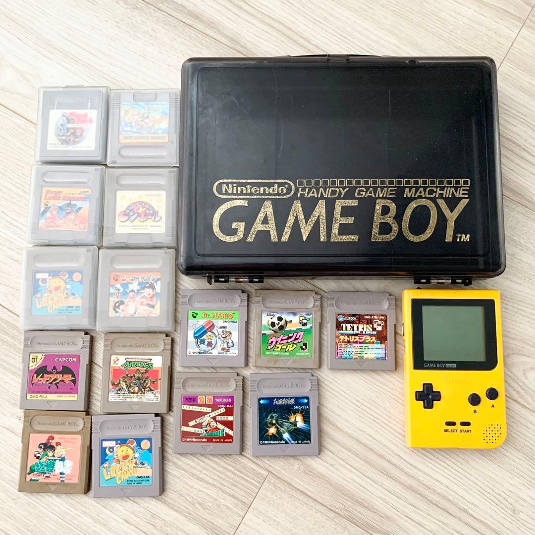 任天堂　ゲームボーイポケット本体＆ソフト15本＆ハードケースのまとめ売り