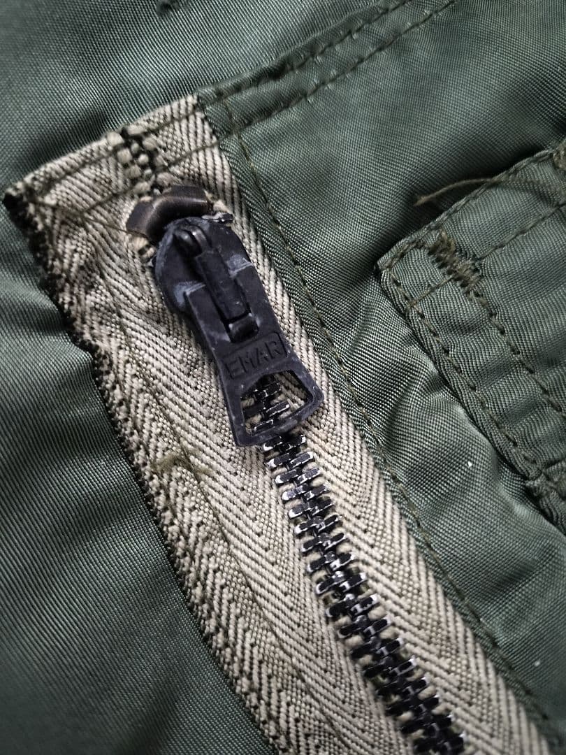 T*︎様 AVIREX MA-1 アメリカ製　中古品