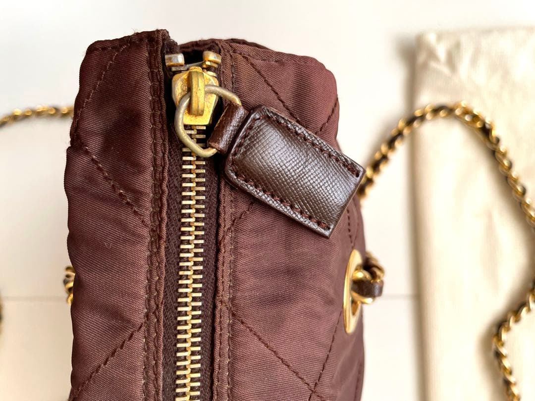 PRADAチェーンショルダーバッグ ナイロン ブラウン 白タグ50