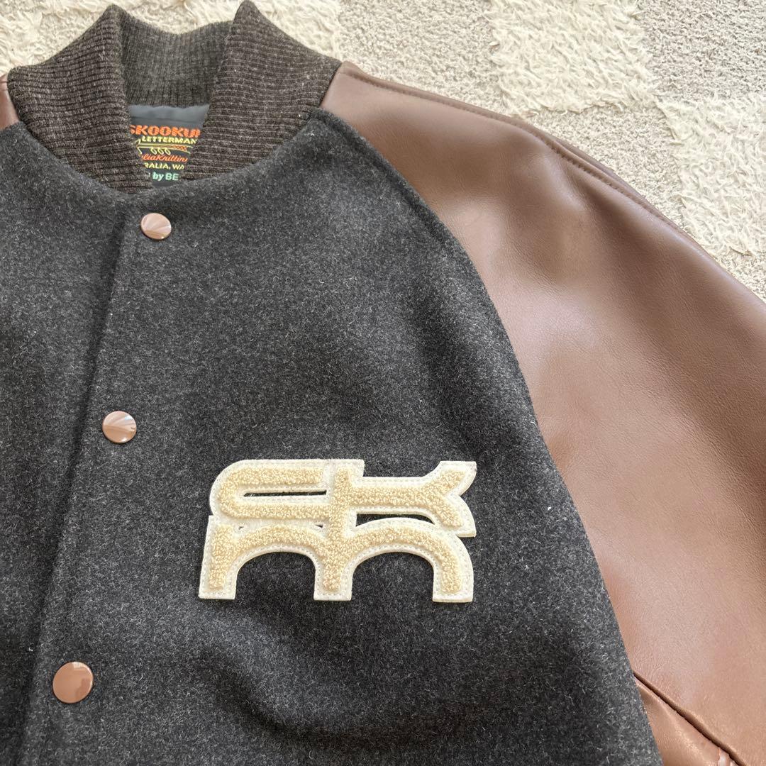 [SKOOKUM×B:MING by BEAMS] 別注レザーコンビスタジャン