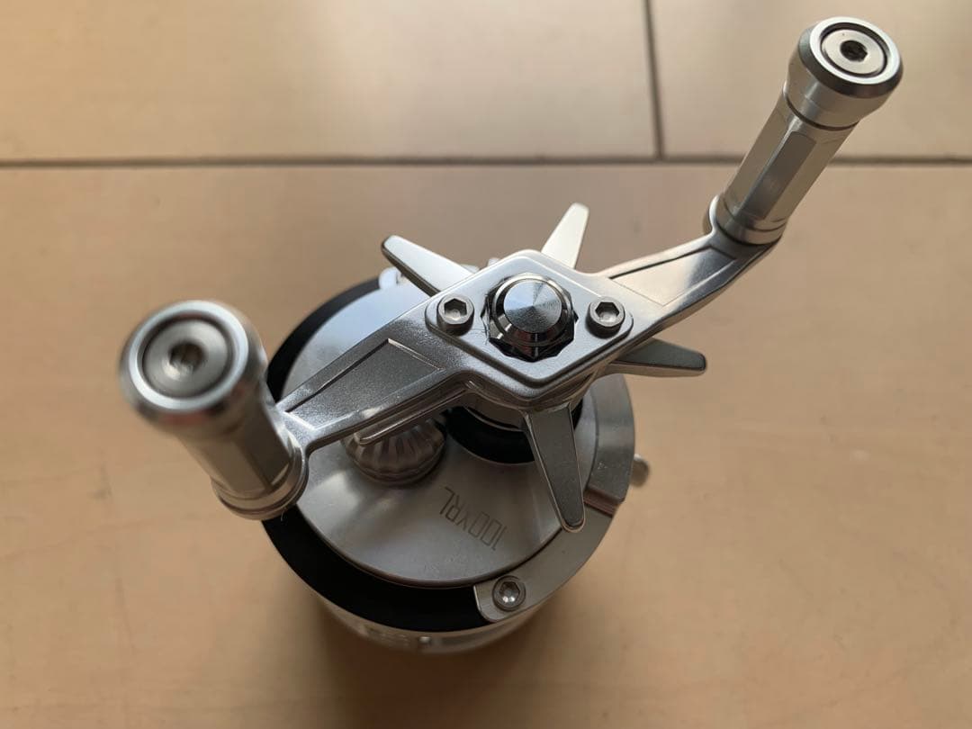 メガバス　ito モノブロック　100XR ベイトリール