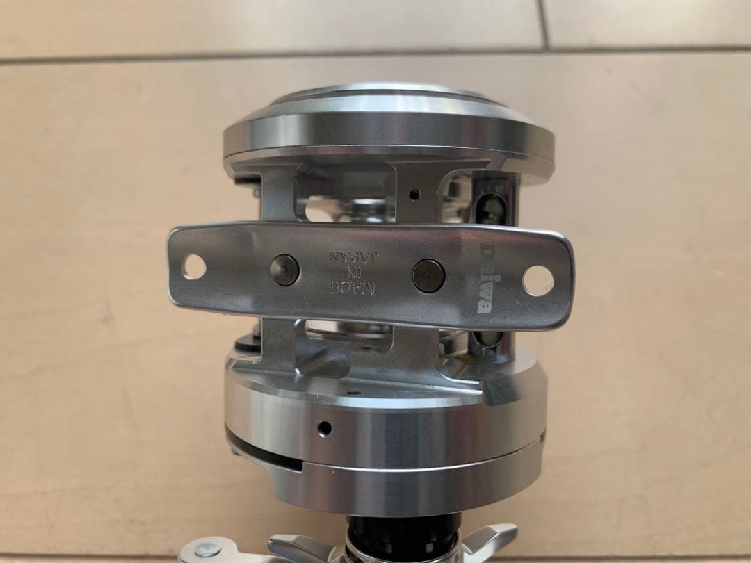 メガバス　ito モノブロック　100XR ベイトリール