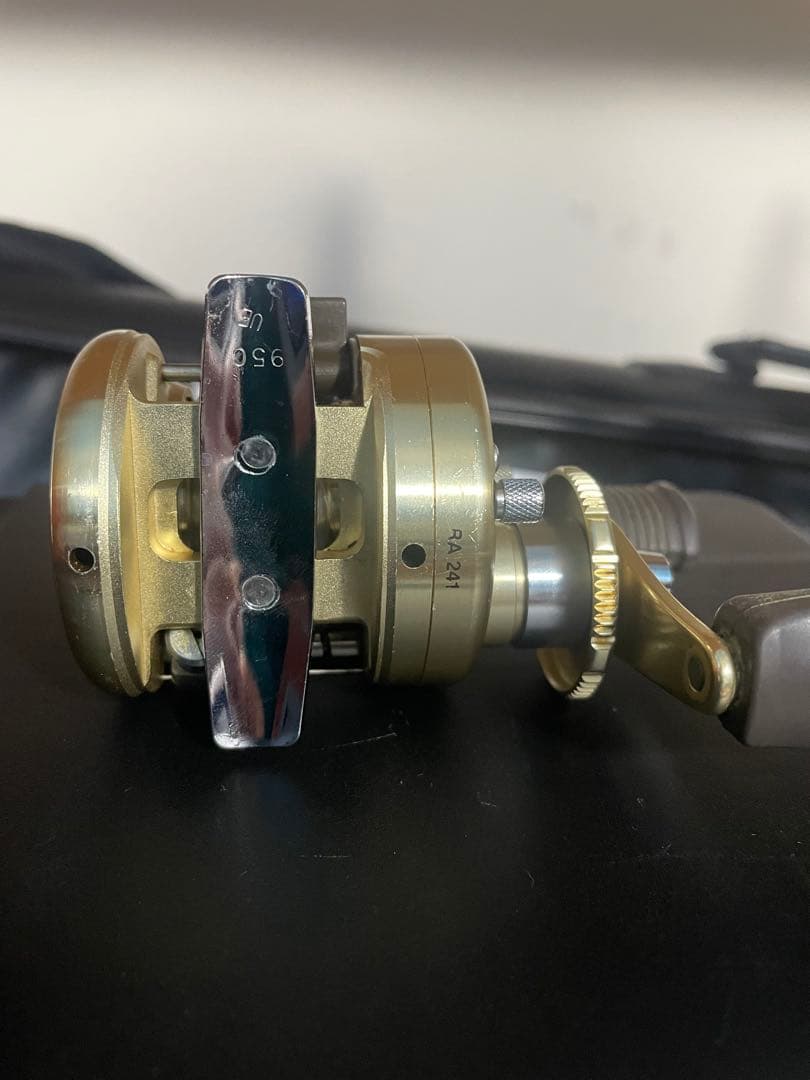 カルカッタチヌ　希少品　シマノ