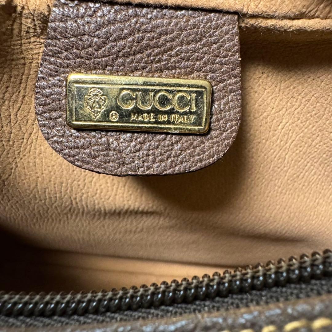 美品　オールドグッチ　GUCCI クラッチバッグ　PVCレザー　GGスプリーム