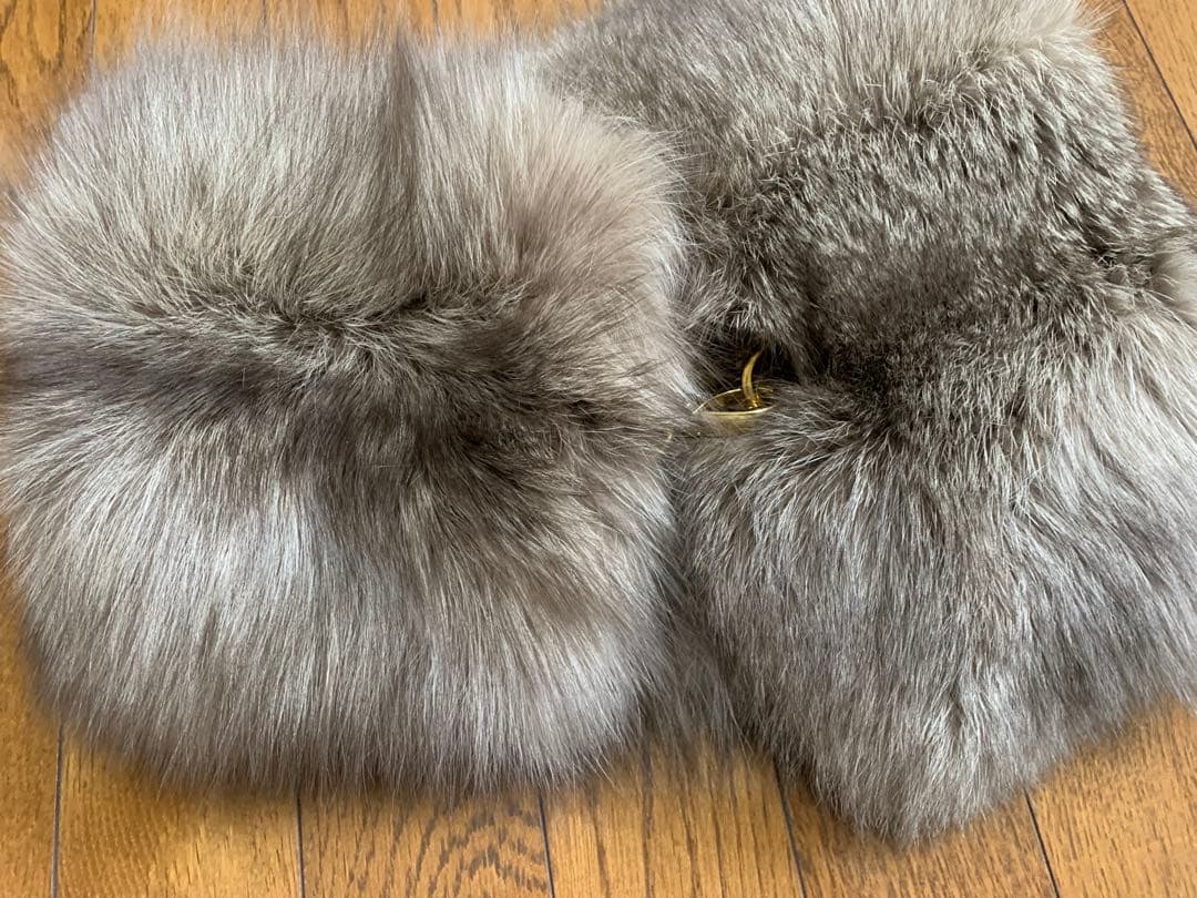 超美品　ミューズドゥドゥーズィーエムクラスフォックスファーティペット