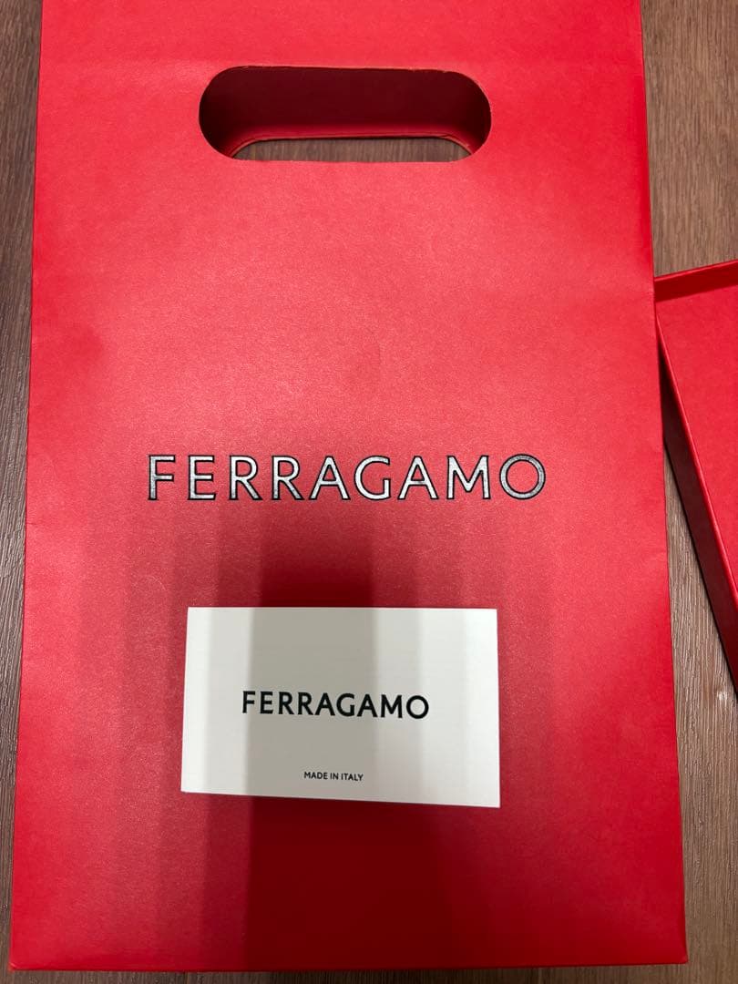 FERRAGAMO レザー マネークリップ ブラック