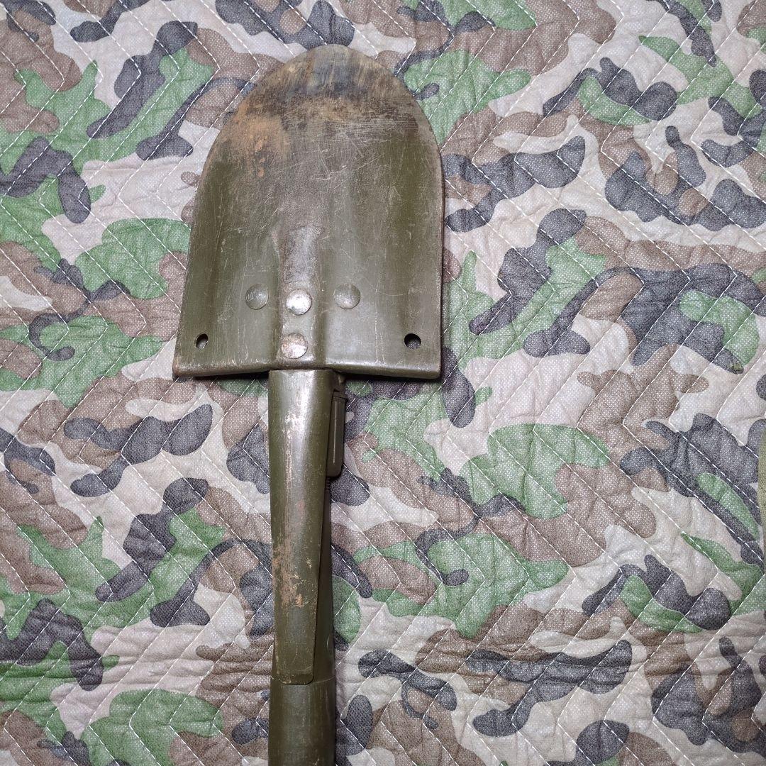 米軍　M56 エントレンチングツール キャンバスケースとスコップ(ツルハシ付き)