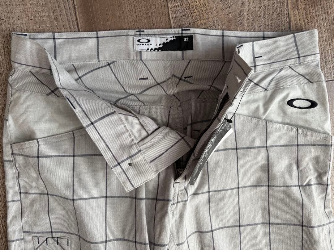 Oakley オークリーゴルフパンツグレー 32インチ新品
