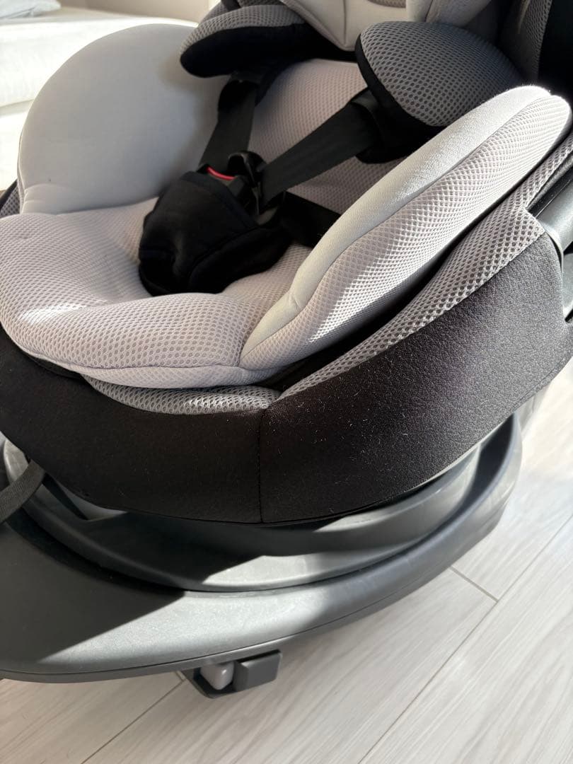 コンビ THE S ISOFIX エッグショック CG-TRL