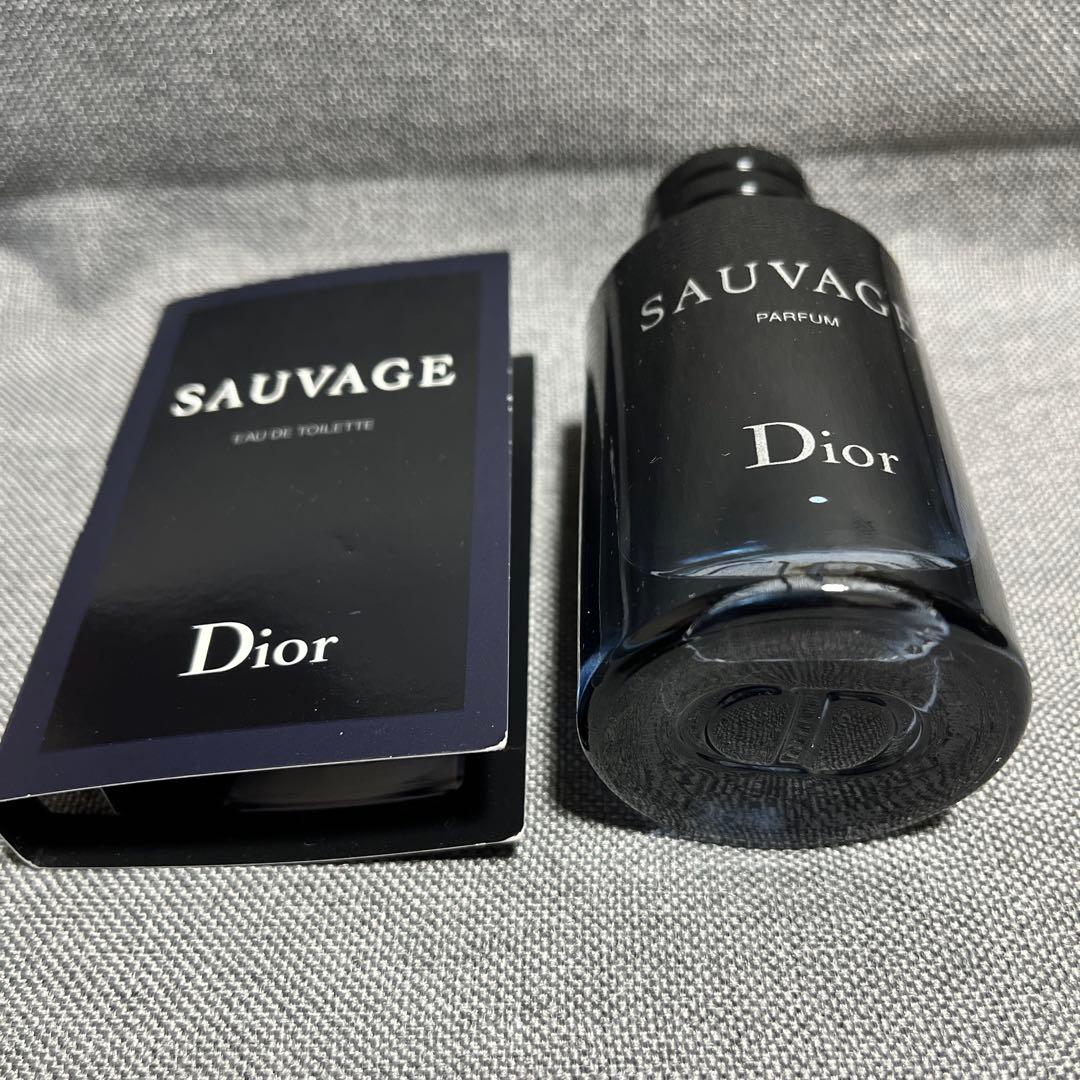 百貨店購入・正規品【Dior】 SAUVAGE PARFUM 60mlおまけ付き