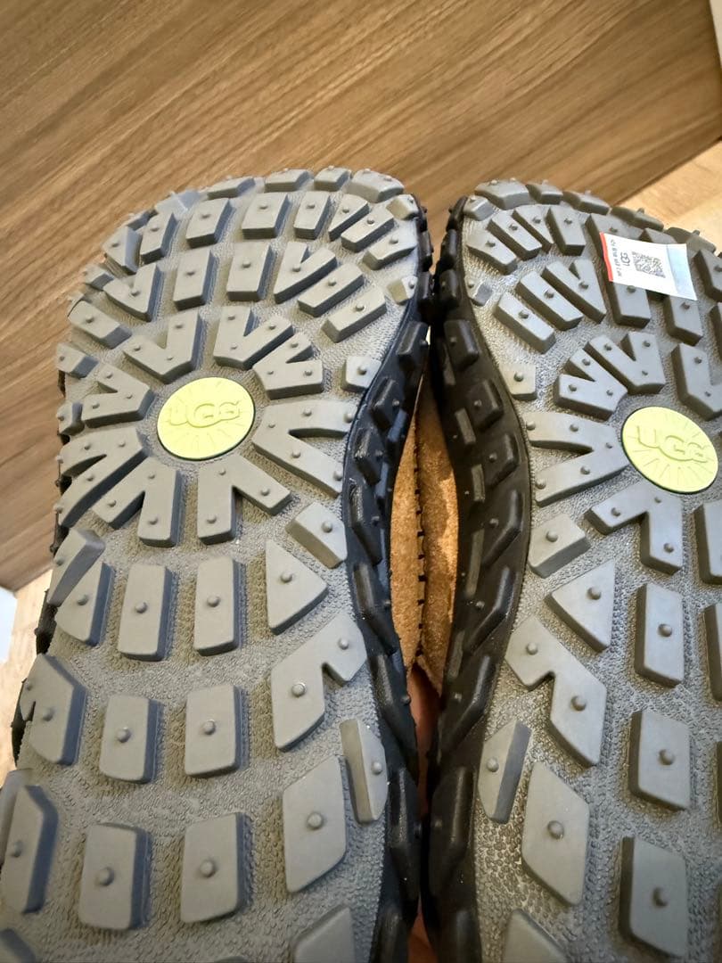 UGG ベンチャー デイズ スライド