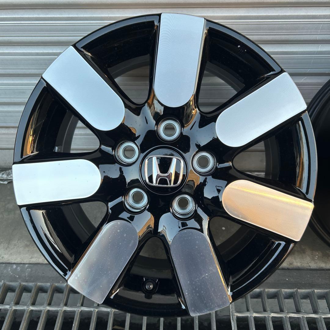 ホンダ 15インチ ホイール 4本セット現行フリード純正ホイール 型式GT5