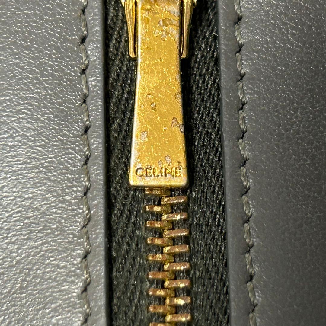 【CELINE】美品 保存袋付 ストラップウォレット ミディアム 二つ折り 財布