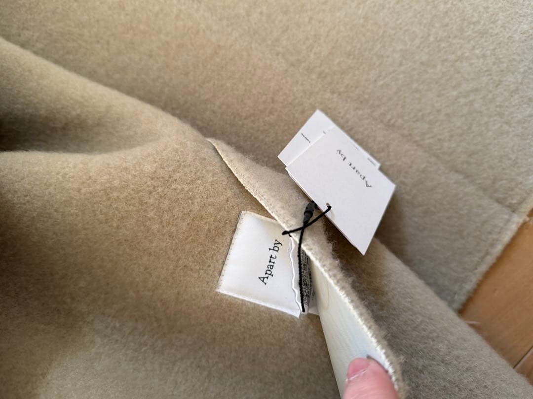 アパートバイ　ムートンリバーブルゾン