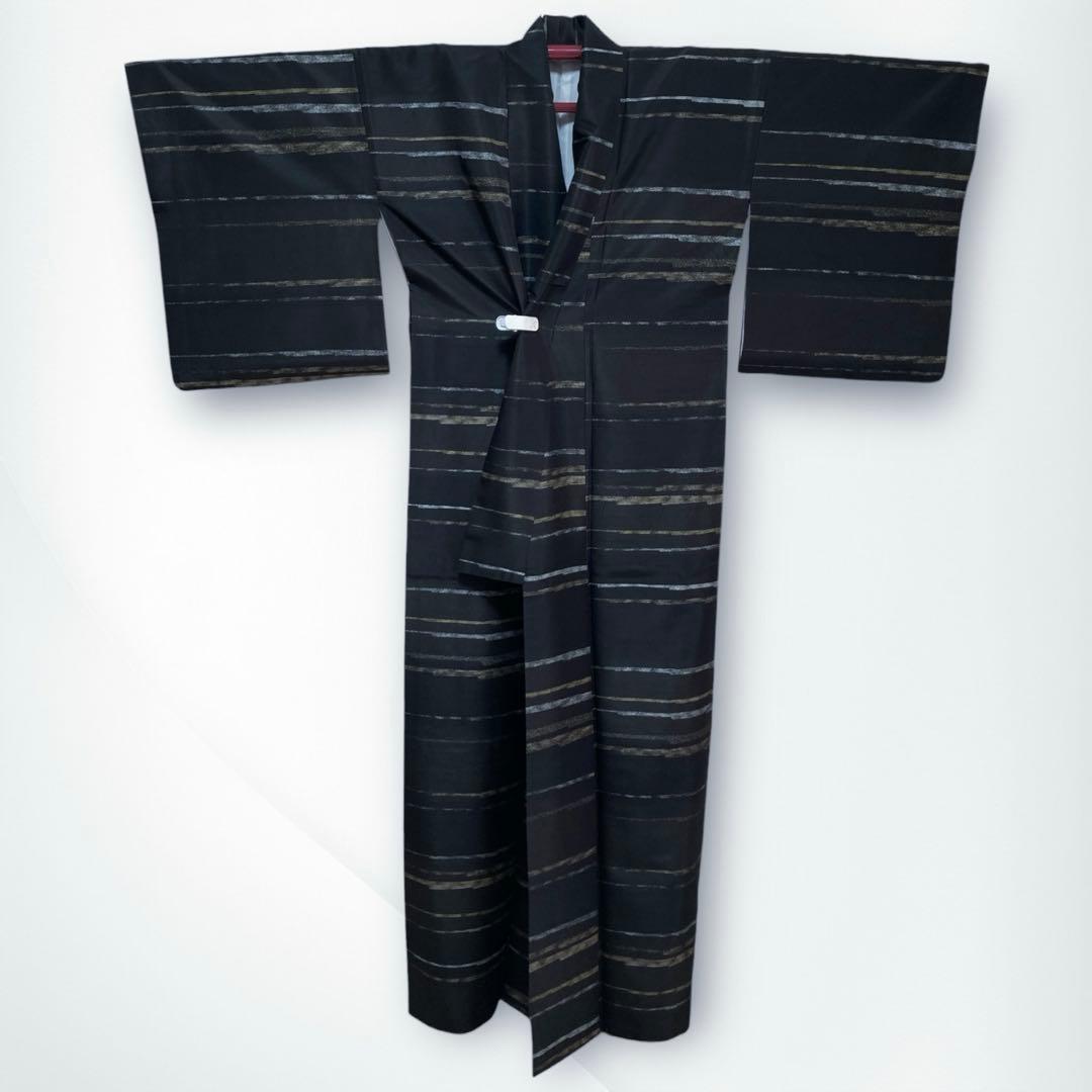 【良品✨】東レシルック　洗える着物　小紋　紬調　織物調　黒色　横段　袷　R7