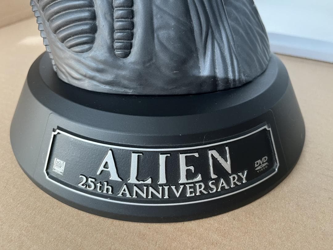 エイリアン 製作25周年記念 アニバーサリー・コレクション FXBA-25231