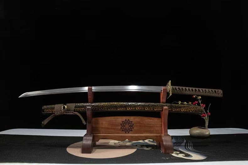 遊郭打刀 方形刀鍔 50 鋼刃 実木彫刻鞘全長 102cm 刃幅3.2cm日本刀