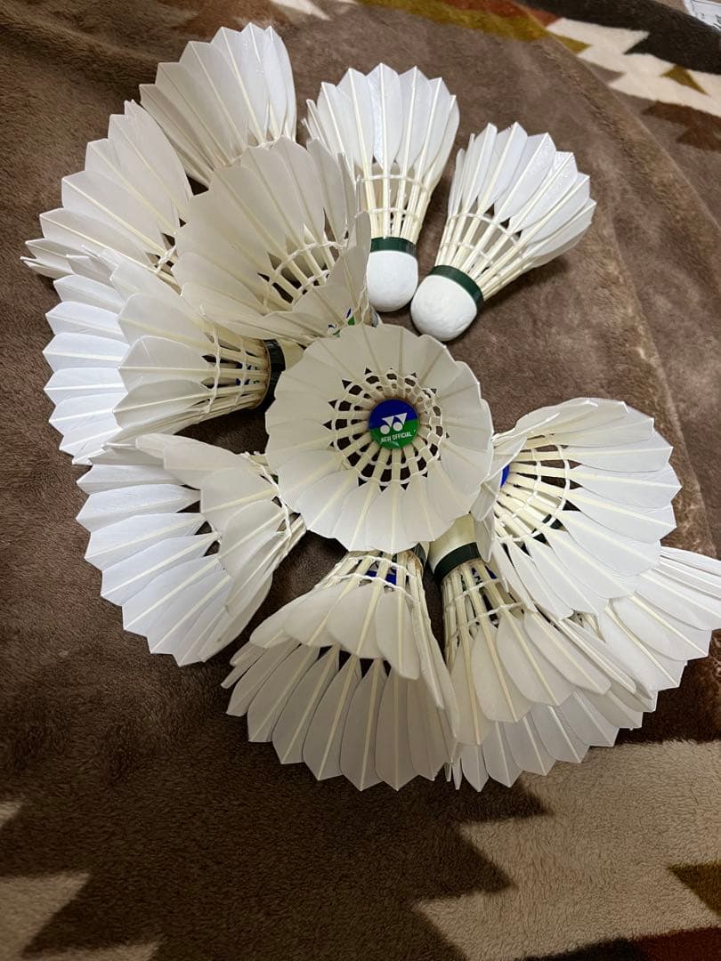 YONEXAEROSENSA700 &NEWOFFICIAL 5本❗️早い者勝ち❗️