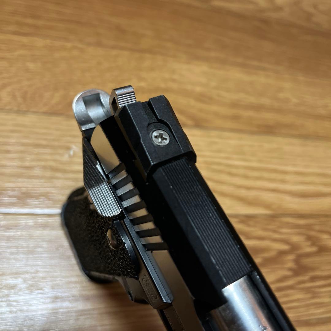 東京マルイ　ハイキャパ　シルバー