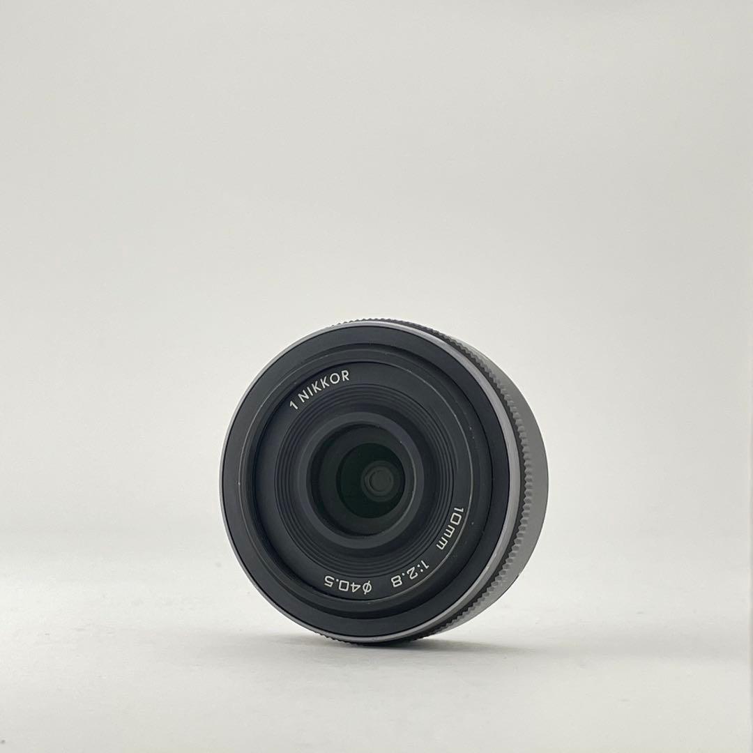 【美品・返品保証】Nikon1 10mm F2.8 ブラック 単焦点広角レンズ