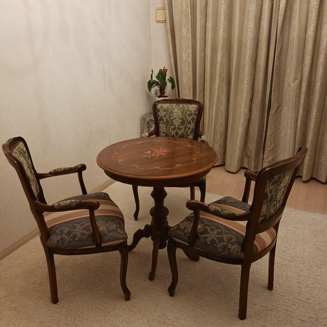 【引き取り限定】葉山家具クラシック木製テーブルと椅子３脚セット