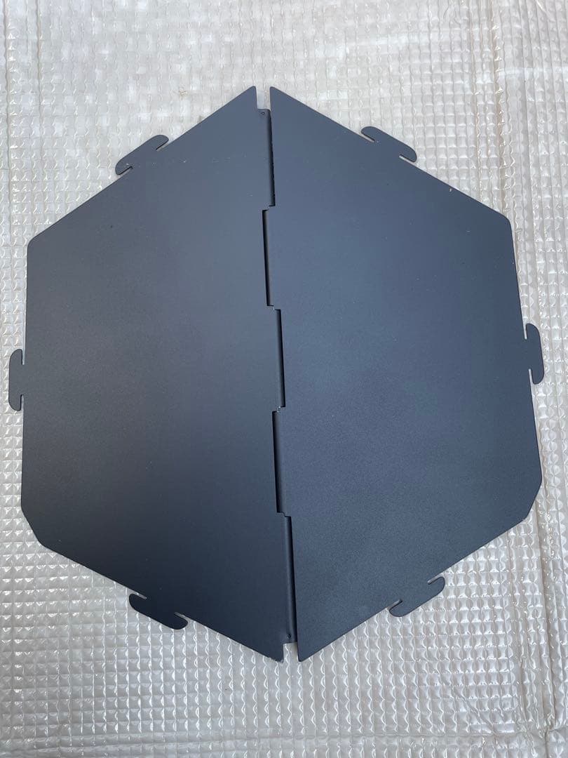 スームルームアーチ型焚き火台　サンゾー工務店ロダン型