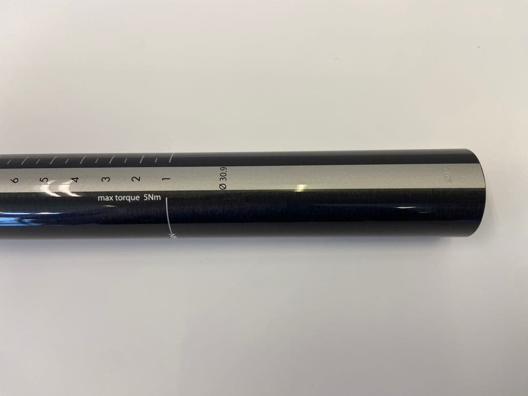 3T DORIC LTD カーボン シートポスト 30.9mm SB0