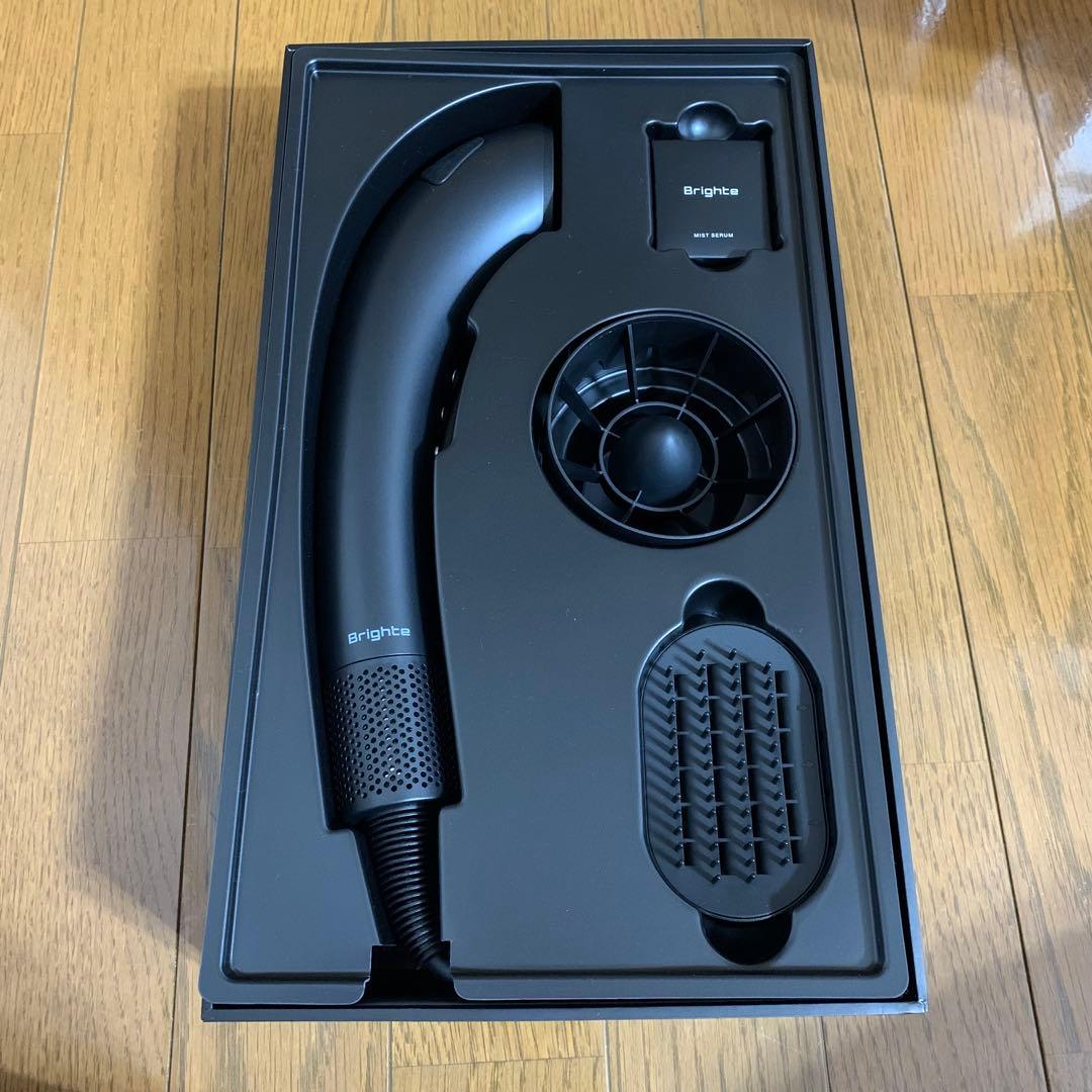 【新品未使用品】ブライトシャワードライヤー　BRT-SD173