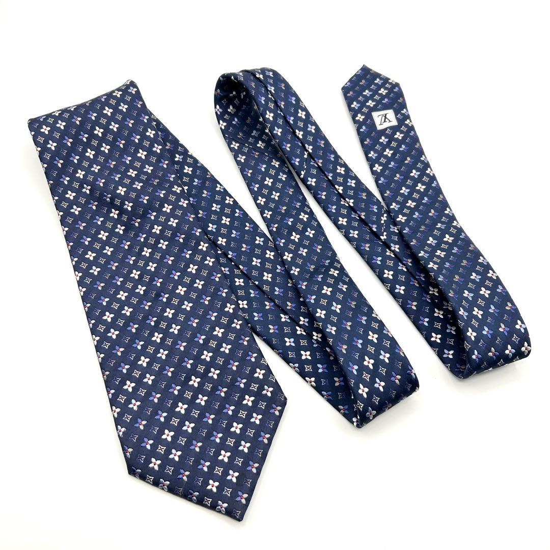 H*✨様 ✨美品✨ルイヴィトン　モノグラム　高級シルク　ネイビー　花柄　ネクタイ