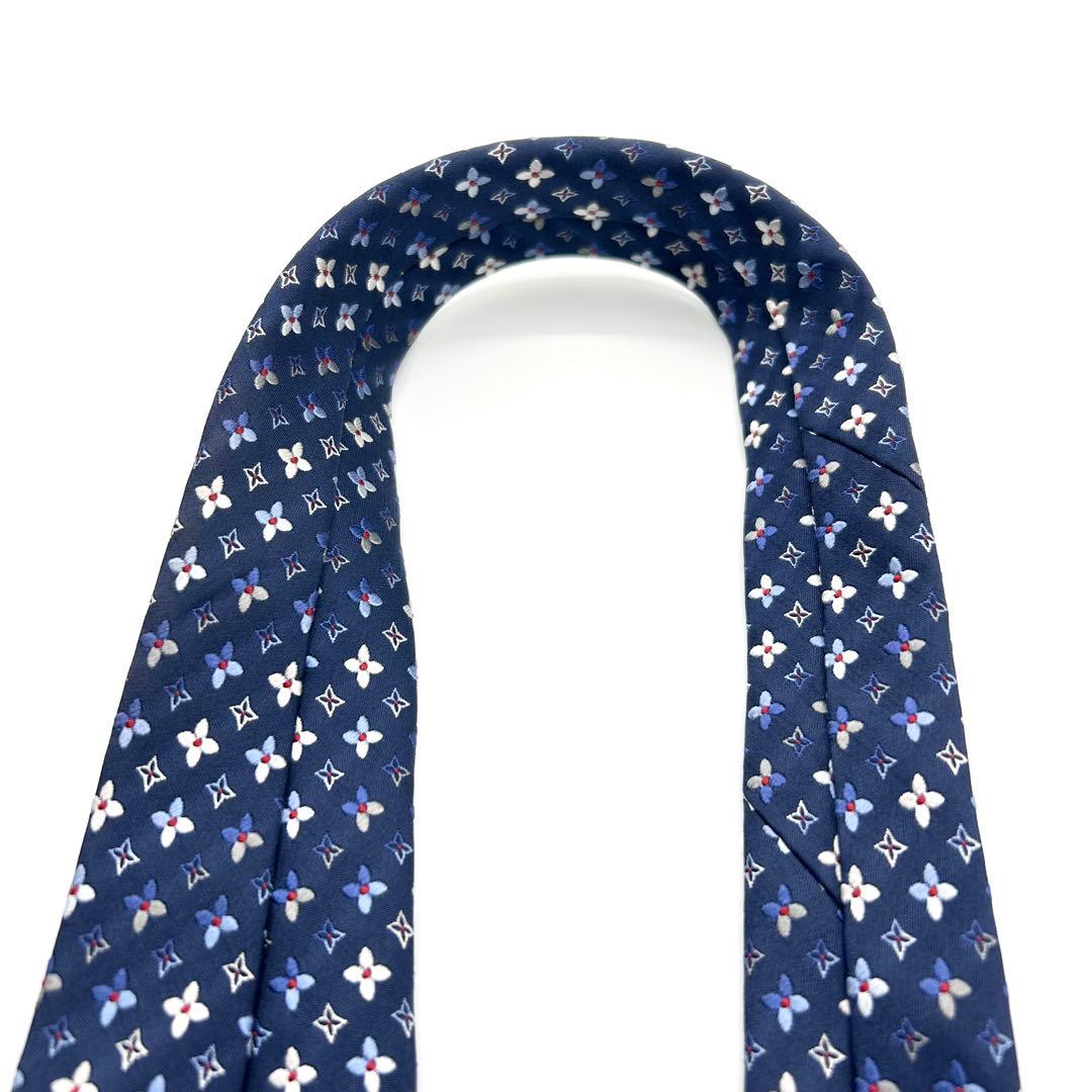 H*✨様 ✨美品✨ルイヴィトン　モノグラム　高級シルク　ネイビー　花柄　ネクタイ