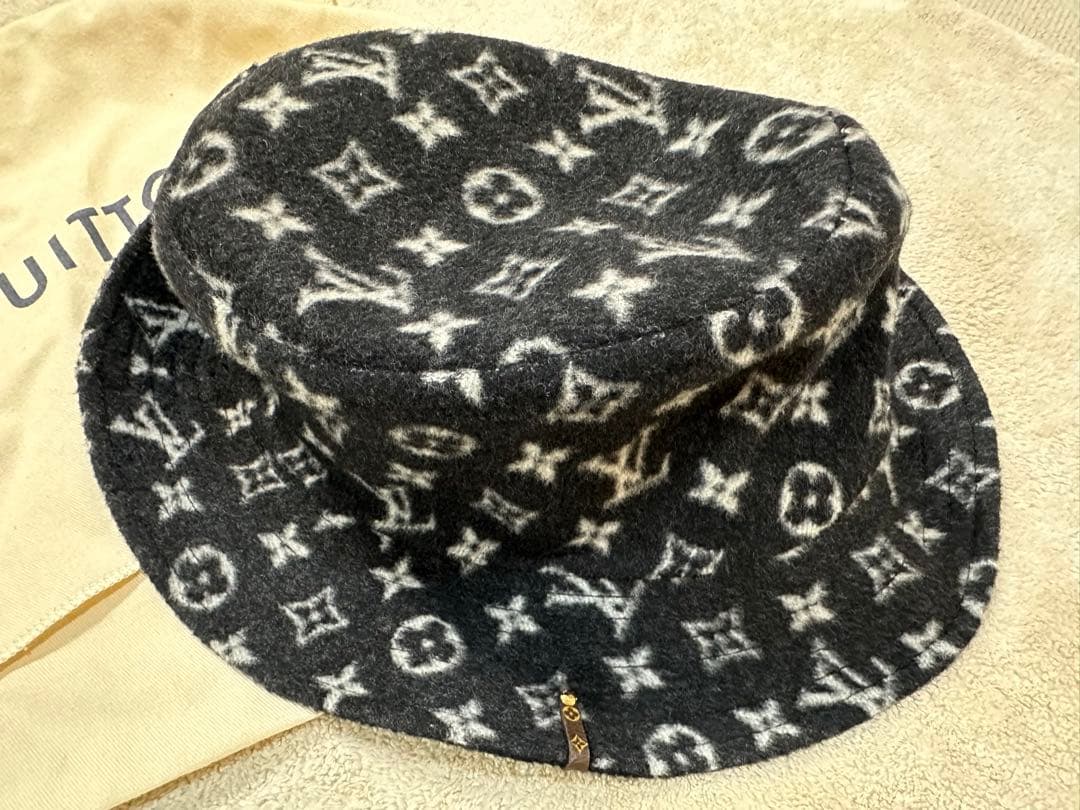 VUITTON 帽子