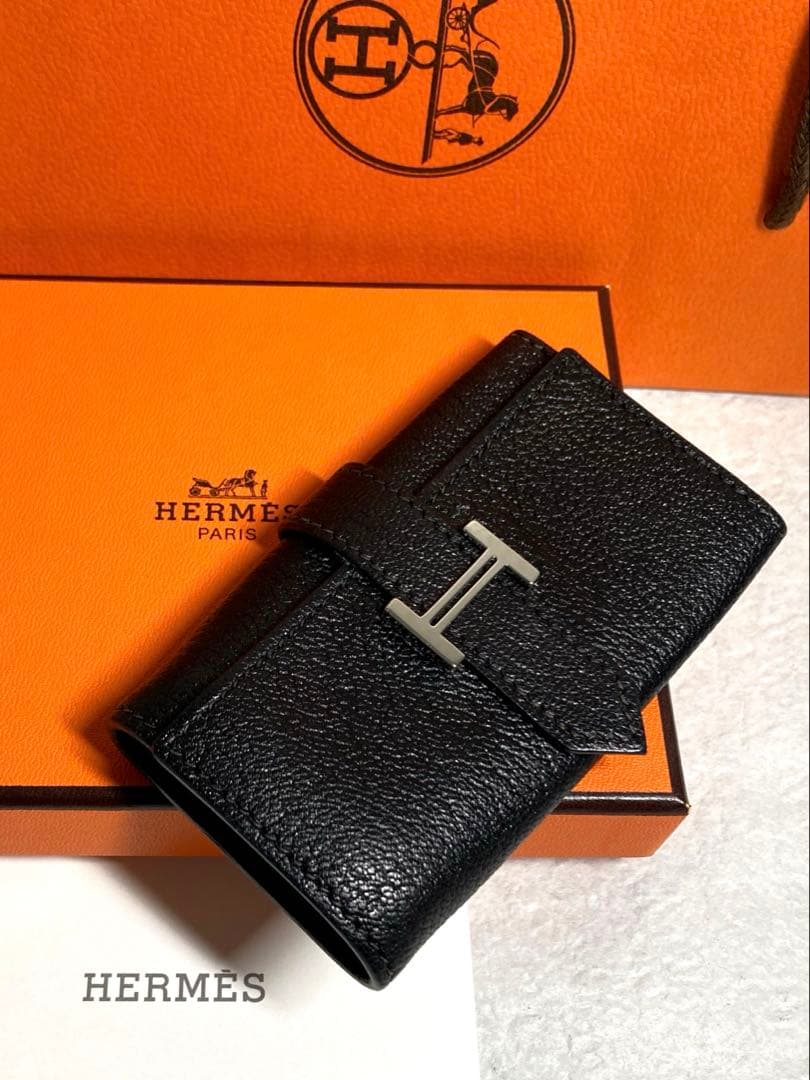 美品　HERMES エルメス　べアン　レザー　4連キーケース　ブラック　箱付き