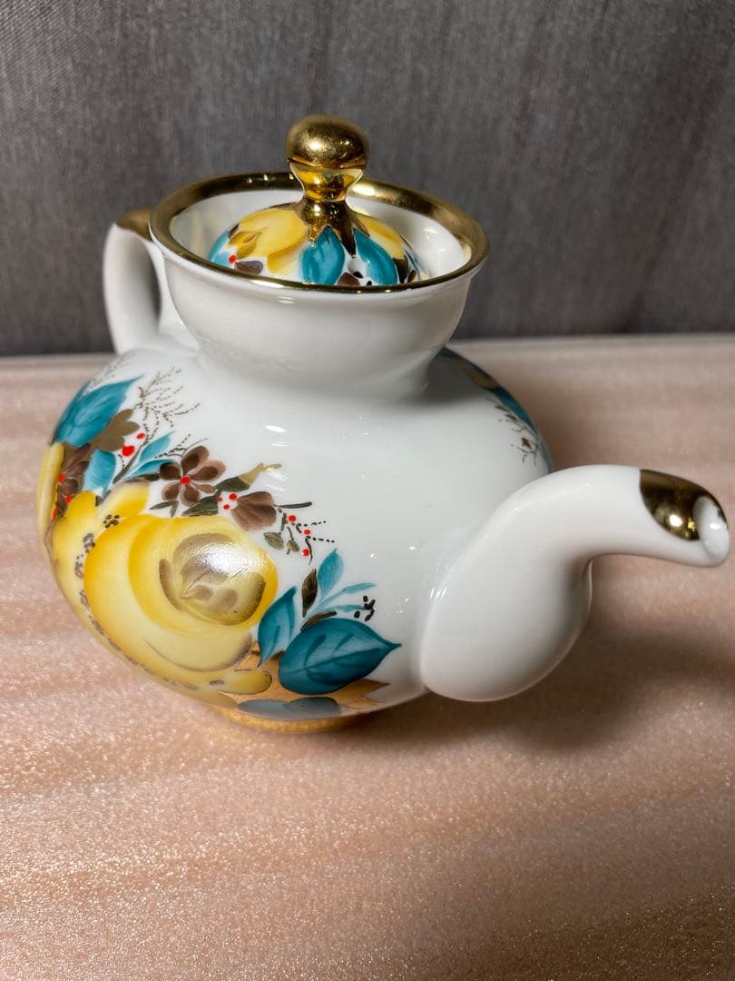 ポット　ロモノーソフ