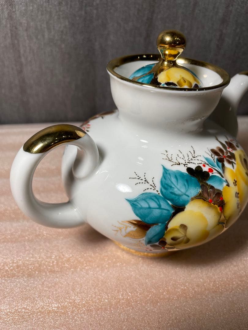 ポット　ロモノーソフ