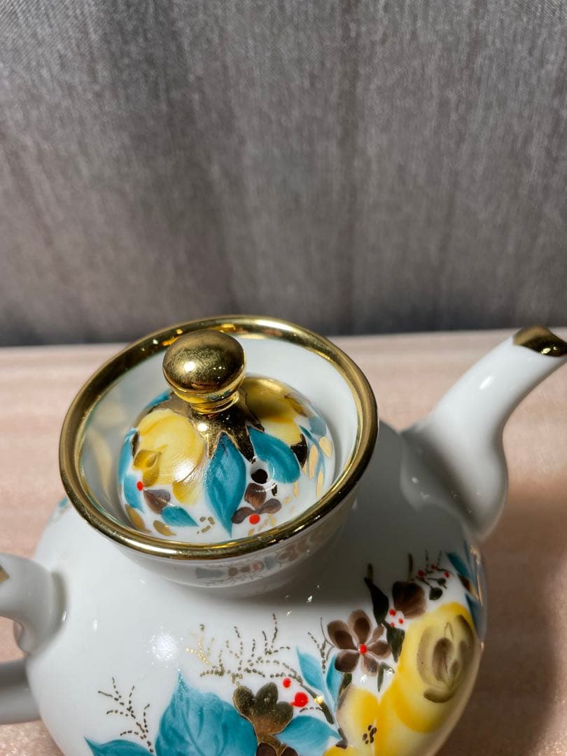 ポット　ロモノーソフ