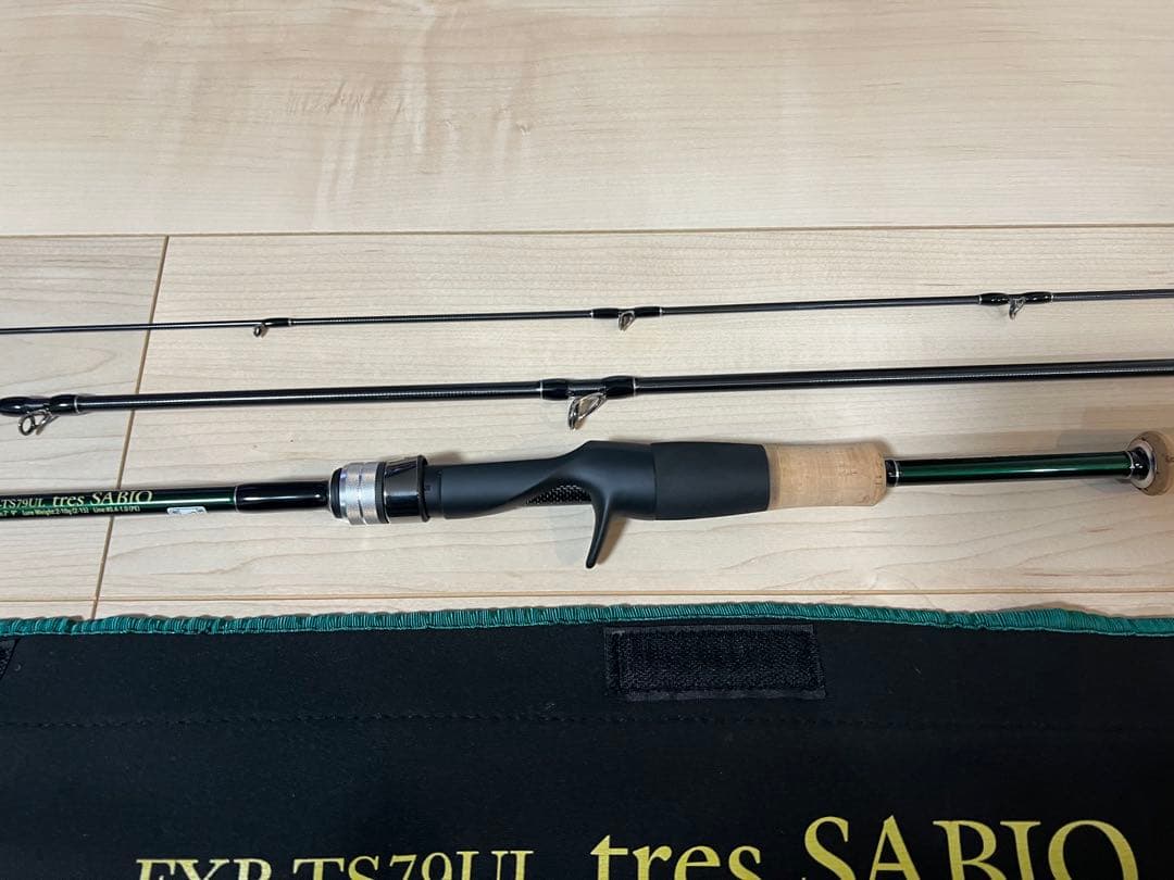 FXB-TS79UL TRES SABIO INX.label× fishman