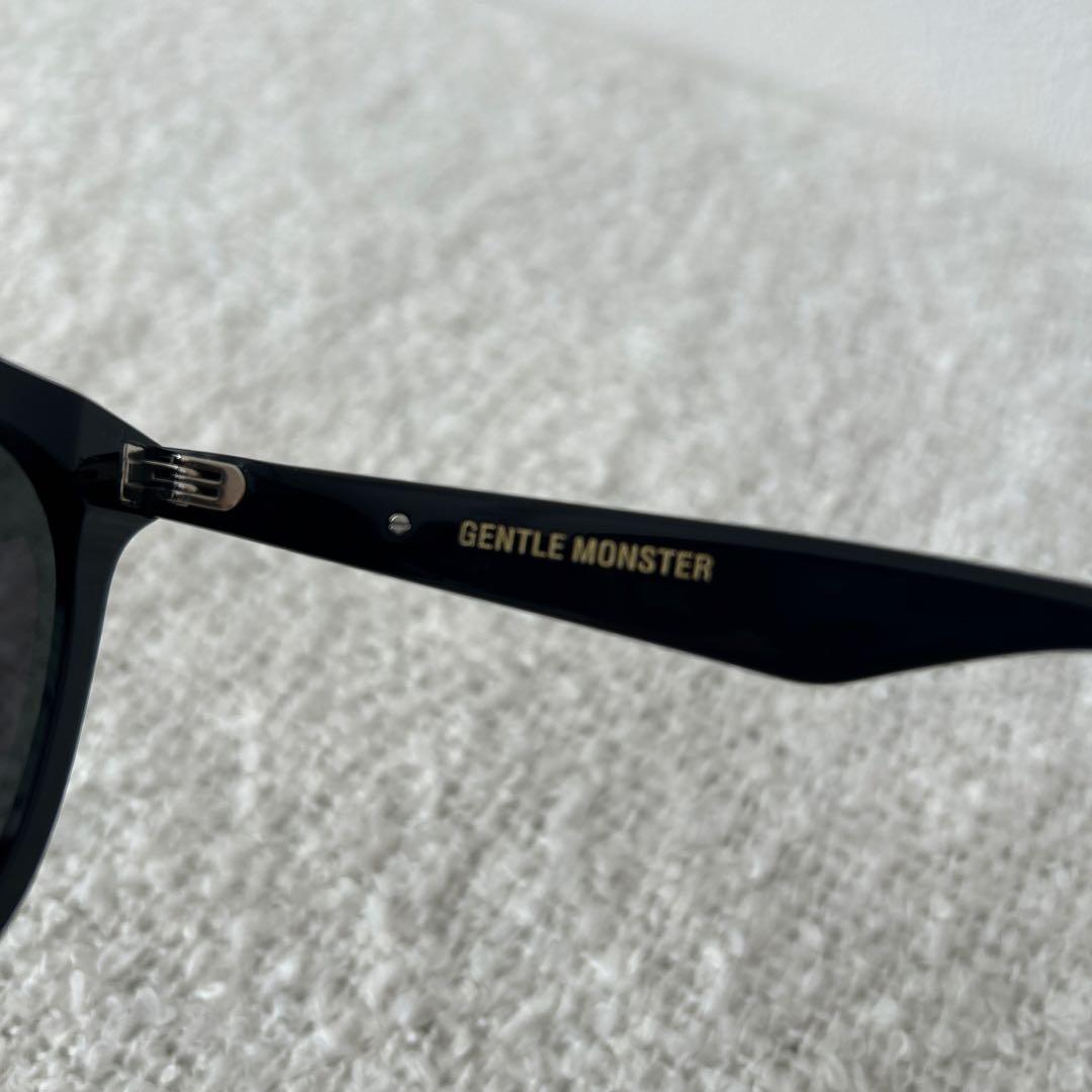 【正規品】Gentle Monster Lilit01 スクエアサングラス