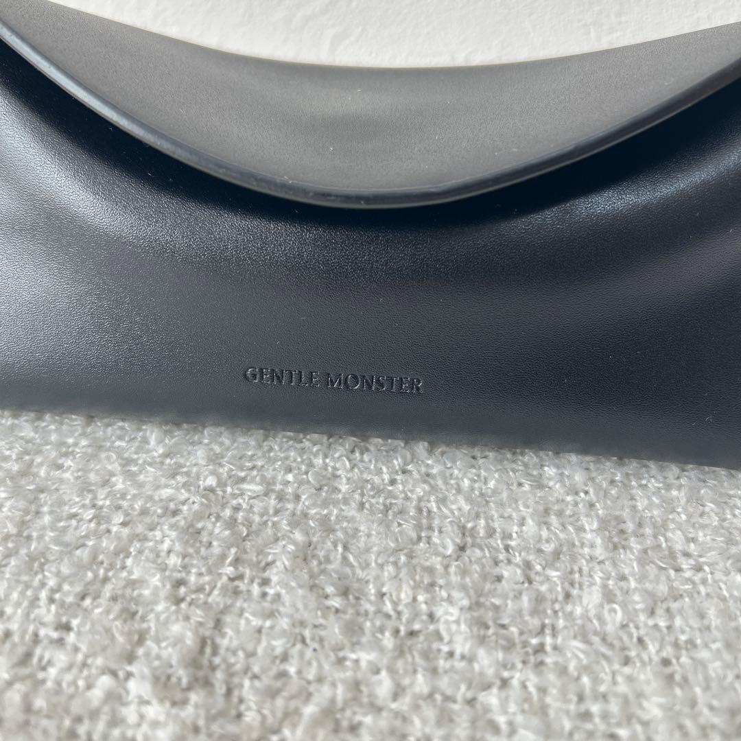 【正規品】Gentle Monster Lilit01 スクエアサングラス