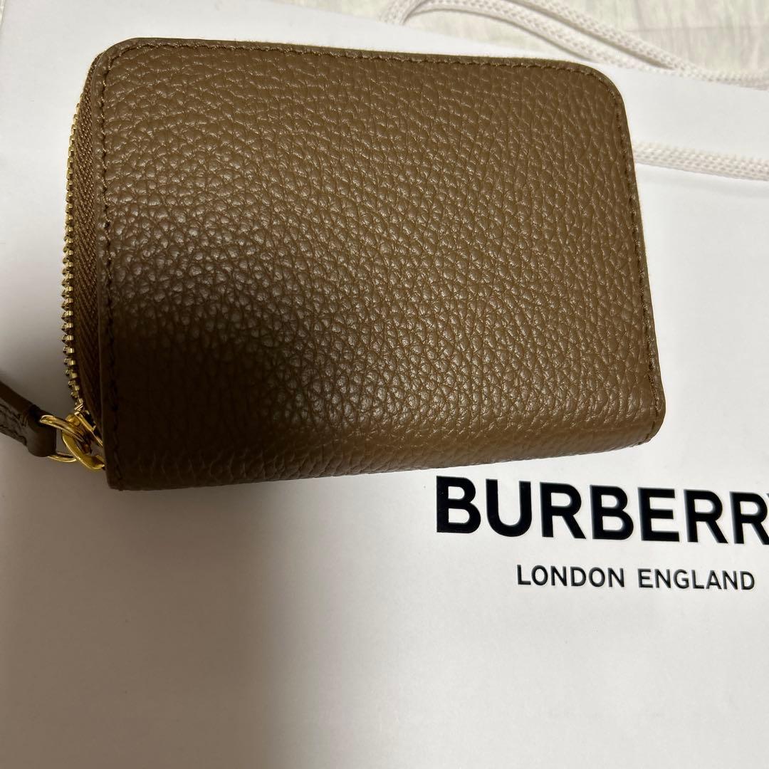 バーバリーケース