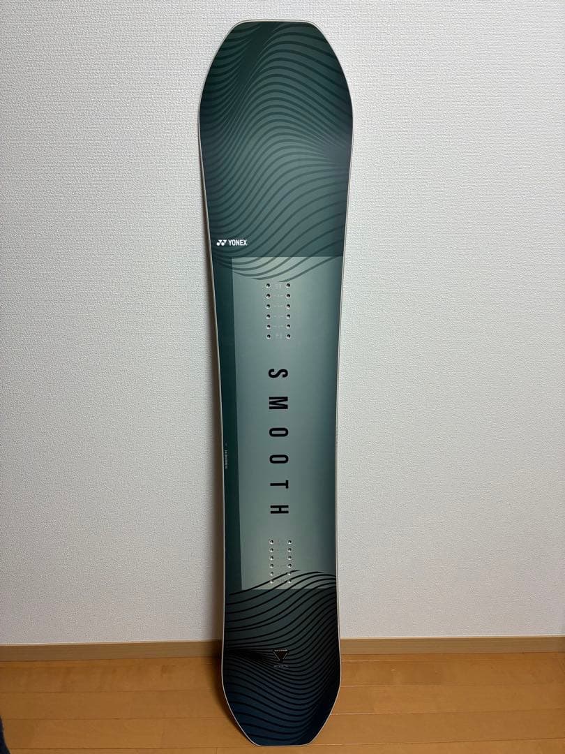 スノーボード YONEX SMOOTH(’24-25) 1日使用の美品