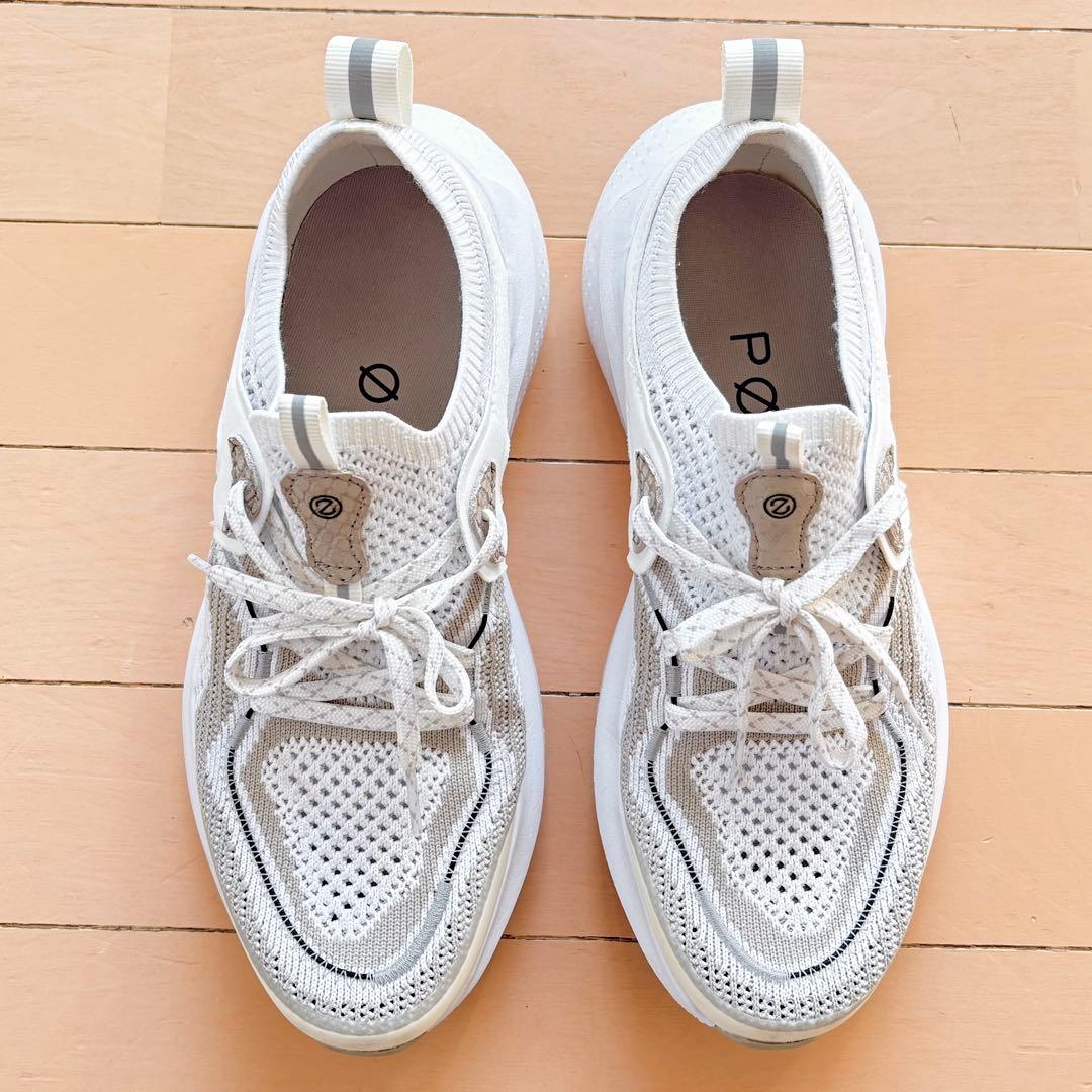 COLE HAAN ゼログランド ニットスニーカー 白 US8 25cm 美品