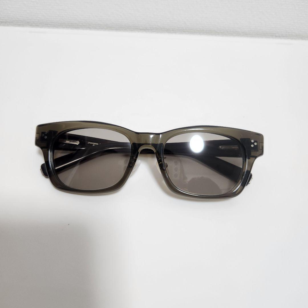 【美品】ユナイテッドアローズ×Zoffコラボ サングラス　黒緑ケース&クロス付