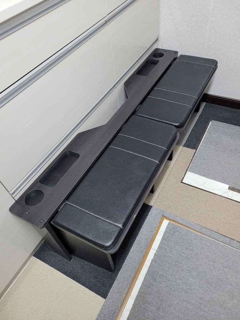 ハイエース200系 ❗セカンドテーブル+シート専用設計