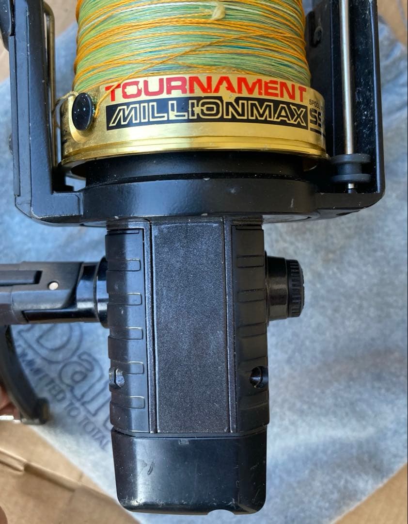 ダイワ　トーナメントミリオンマックスSS-9000遠投 替えスプールセット