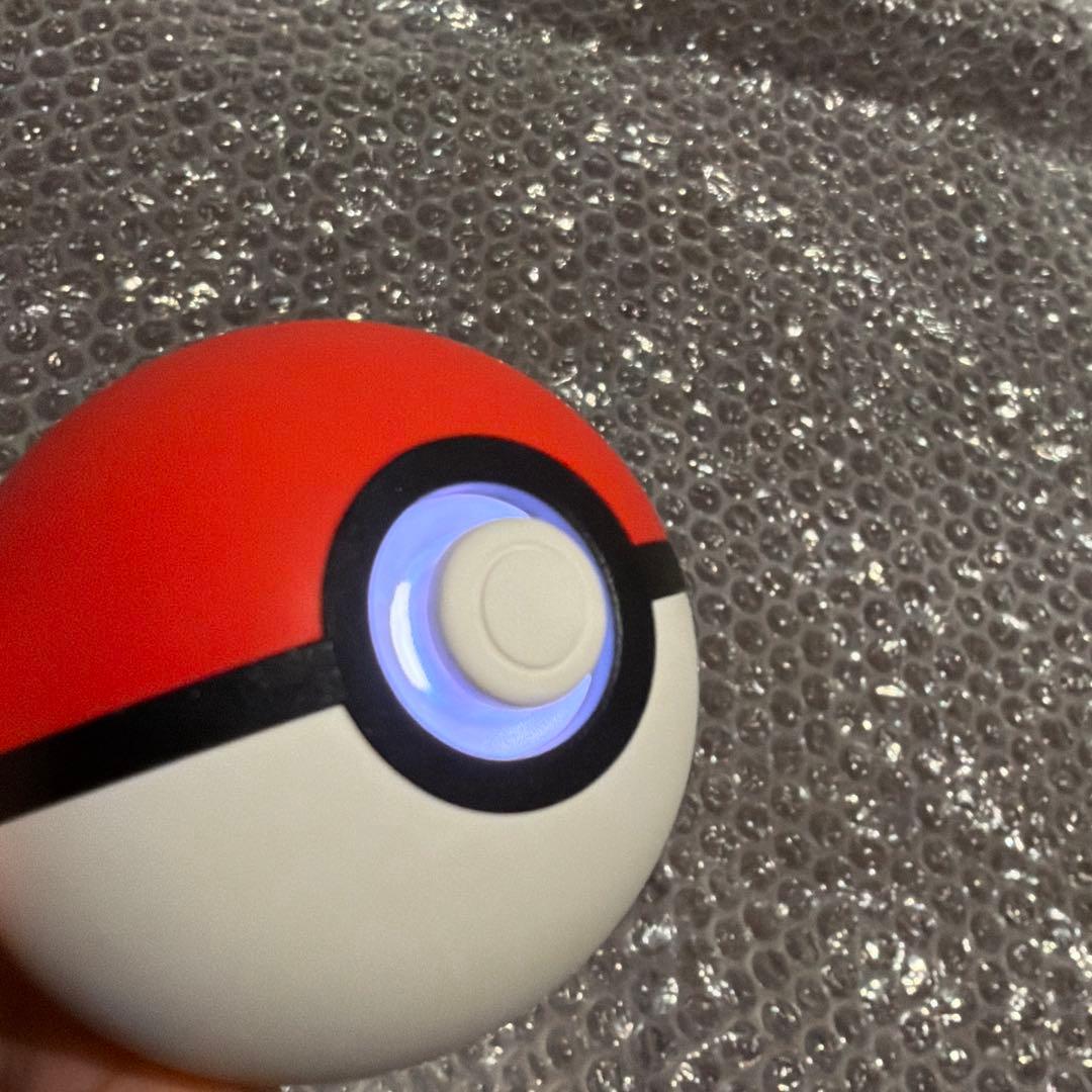 ポケモン　Let's Go!イーブイ モンスターボール plus ミュウ