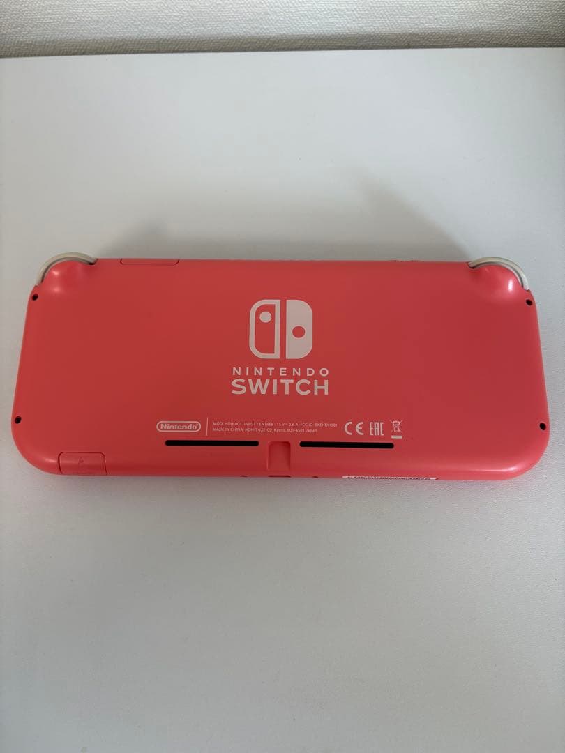 Nintendo Switch LITE コーラル　ニンテンドー　スイッチライト