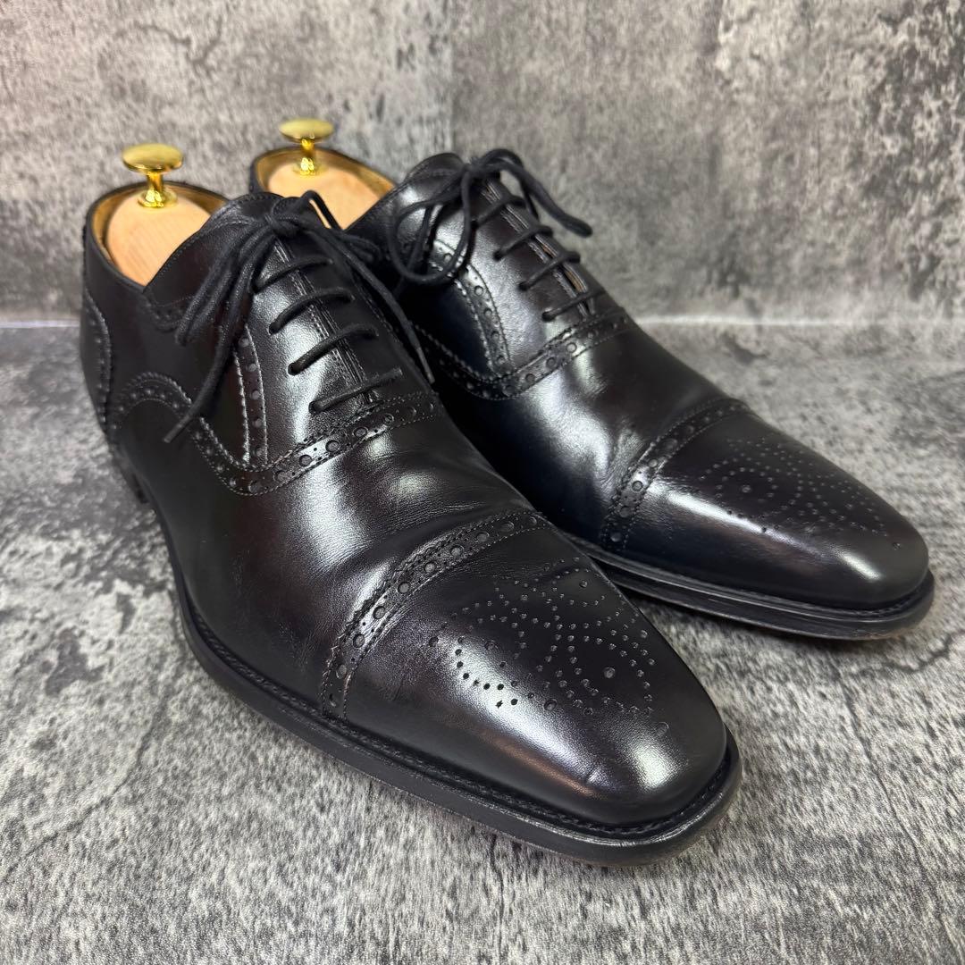 【美品】マグナーニ メダリオン ストレートチップ 10.5 ブラック レザー