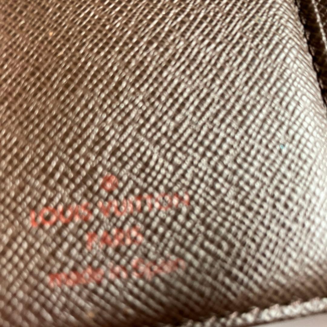 ダミエパターン 二つ折り財布 ブラウン